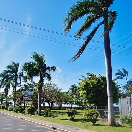 Le Sanita Hotel Apia Exteriör bild
