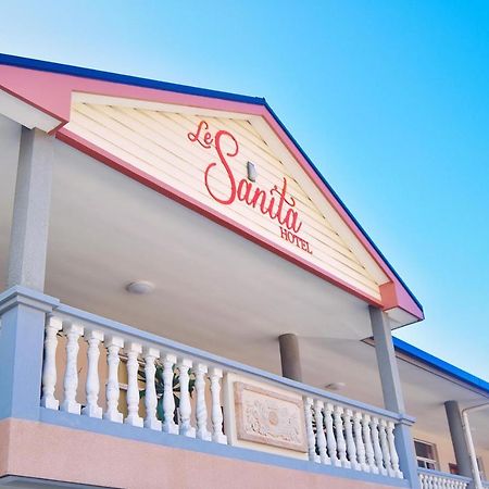 Le Sanita Hotel Apia Exteriör bild